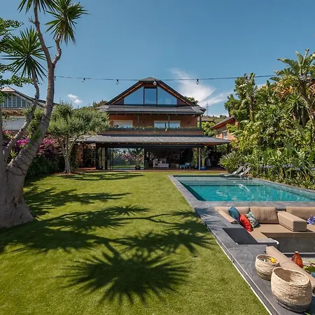 Villa Barcelona'S Tropical Oasis Sant Just Desvern Exterior foto